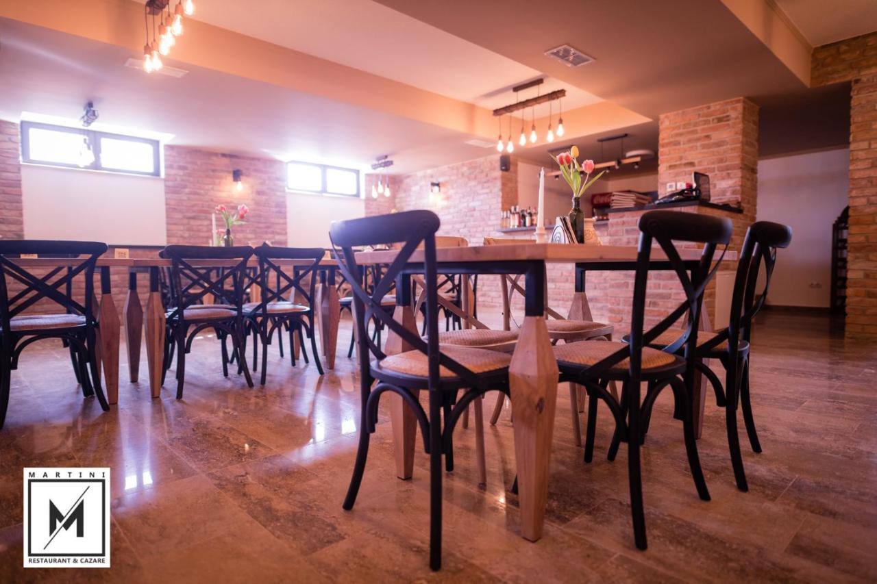 Martini Restaurant & Cazare Sebesel Eksteriør bilde